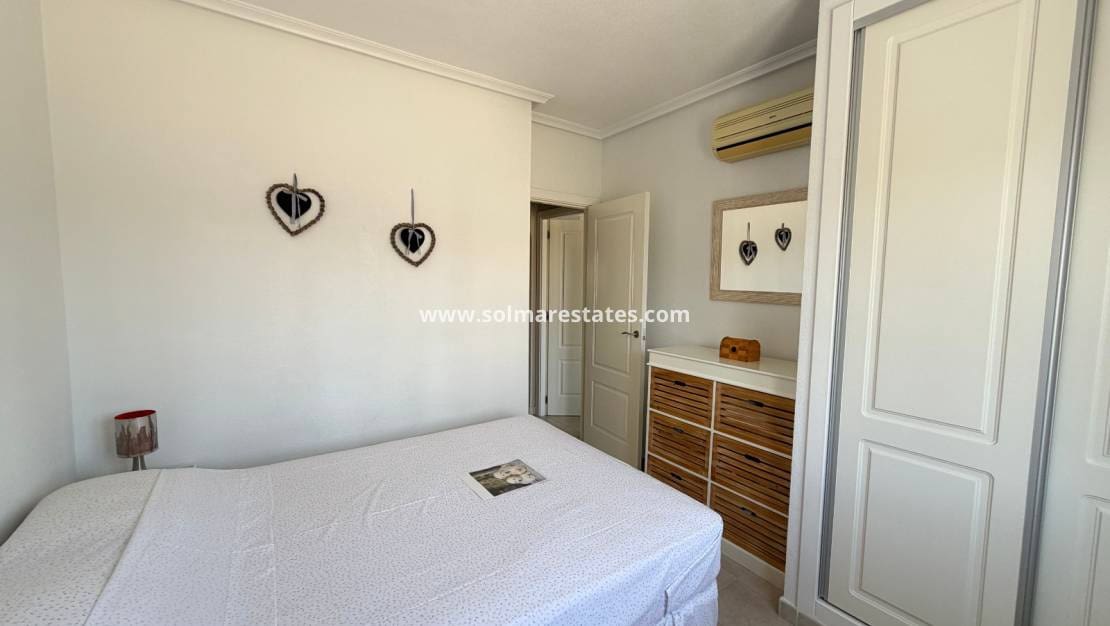 2 makuuhuone Huoneisto myytävänä paikassa Jacarilla mukana uima-altaan - 129 950 € (Ref: 10021350)