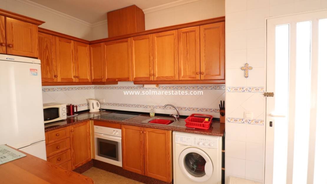 3 sovrum Villa till salu i Lo Crispin med pool - 220 000 € (Ref: 10021351)