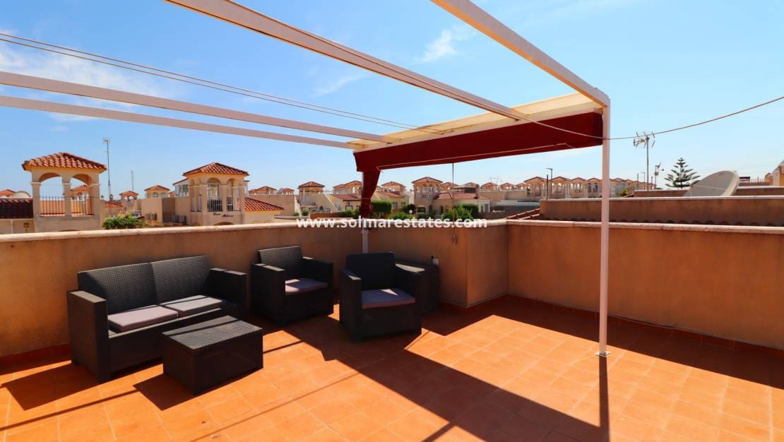 3 sovrum Villa till salu i Lo Crispin med pool - 220 000 € (Ref: 10021351)
