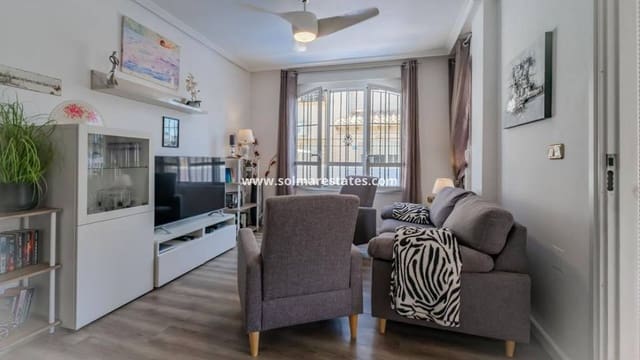 3 quarto Moradia Geminada para venda em Cabo Roig, Orihuela com piscina - 315 000 € (Ref: 10021716)