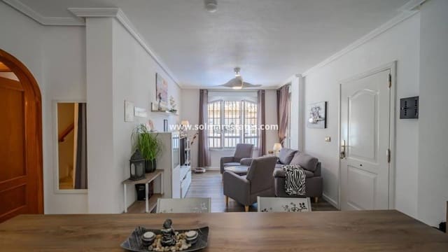 3 quarto Moradia Geminada para venda em Cabo Roig, Orihuela com piscina - 315 000 € (Ref: 10021716)