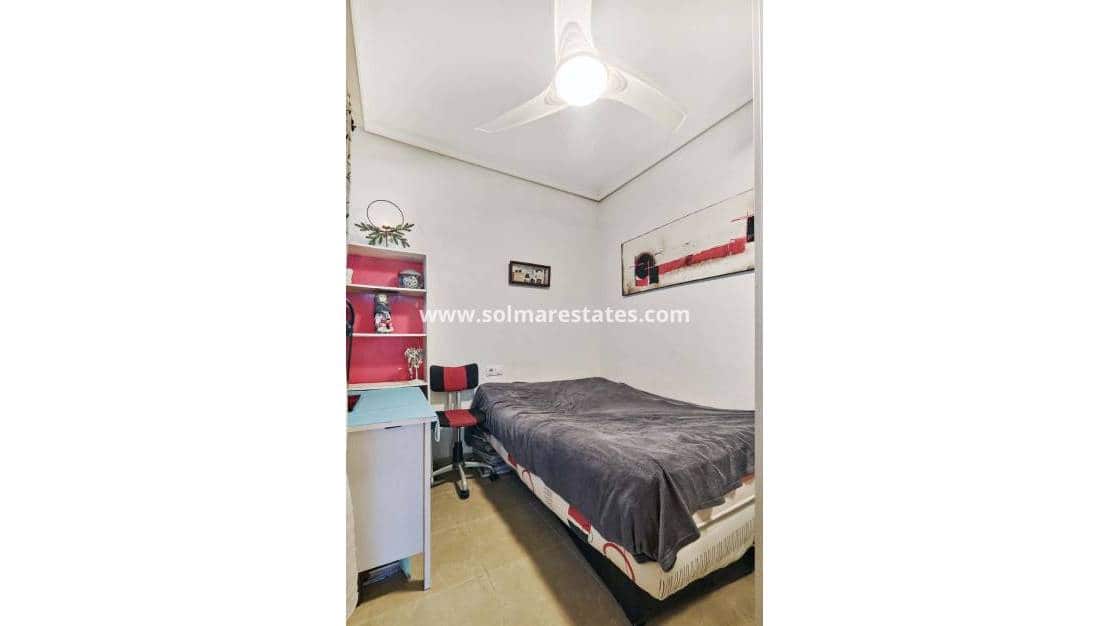 3 sypialnia Dom na sprzedaż w Villamartin z basenem - 239 000 € (Ref: 10023113)