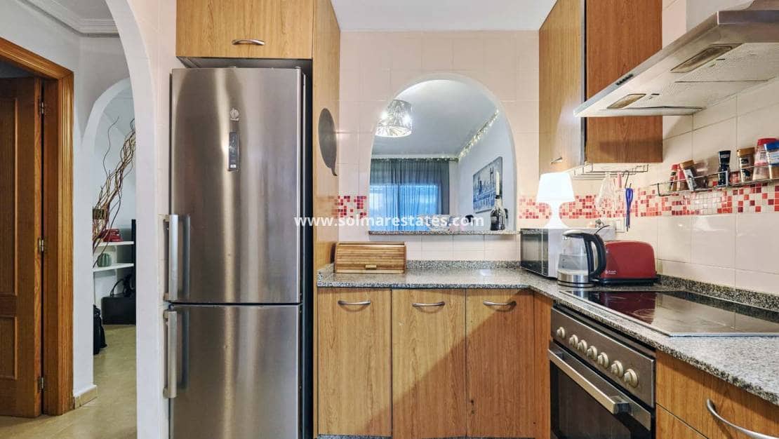 3 sypialnia Dom na sprzedaż w Villamartin z basenem - 239 000 € (Ref: 10023113)