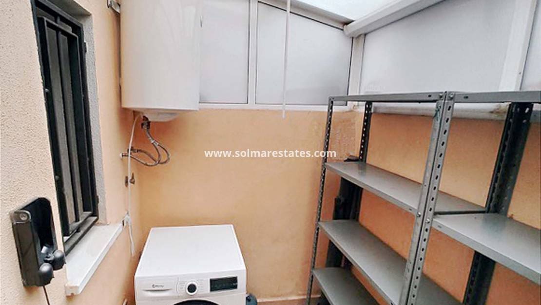 3 sypialnia Dom na sprzedaż w Villamartin z basenem - 239 000 € (Ref: 10023113)