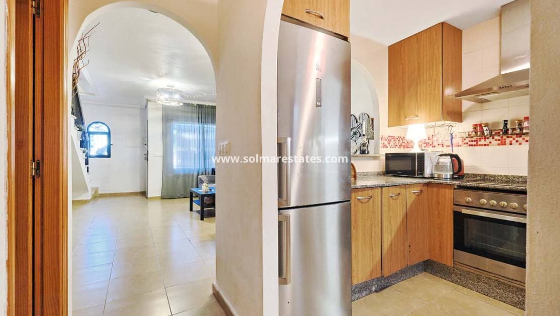 3 sypialnia Dom na sprzedaż w Villamartin z basenem - 239 000 € (Ref: 10023113)
