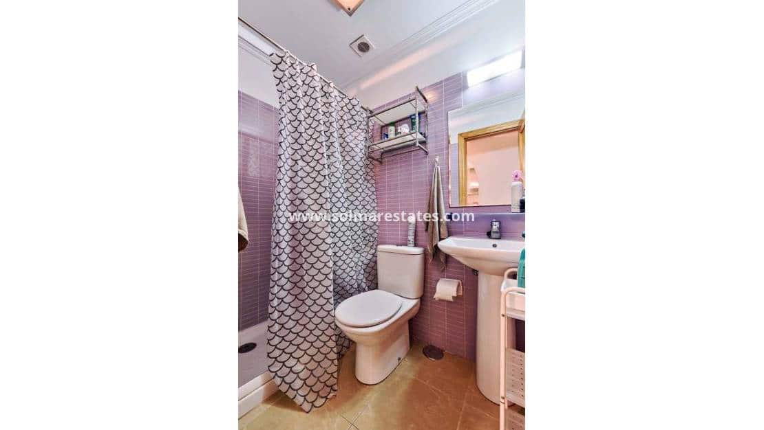 3 sypialnia Dom na sprzedaż w Villamartin z basenem - 239 000 € (Ref: 10023113)