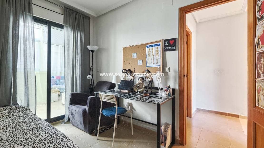 3 sypialnia Dom na sprzedaż w Villamartin z basenem - 239 000 € (Ref: 10023113)