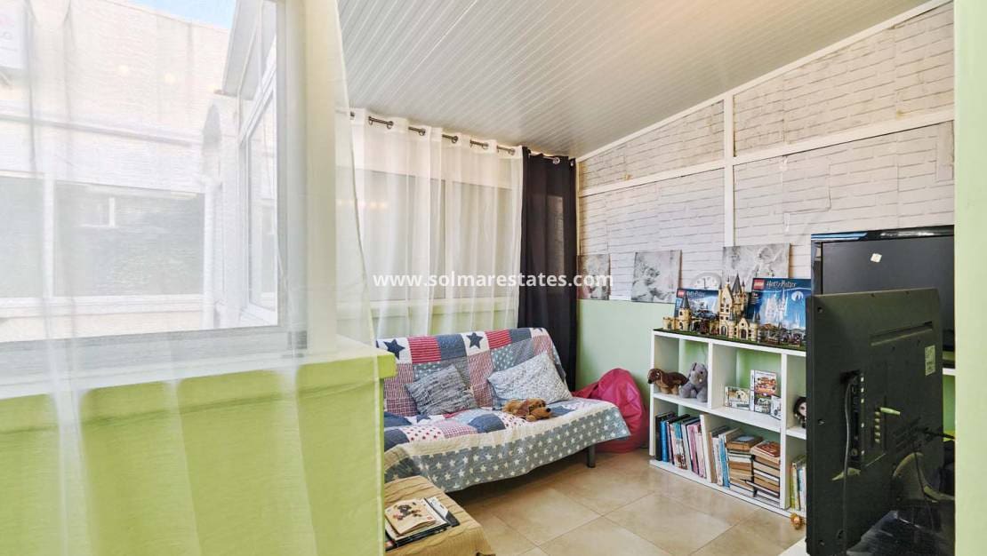 3 sypialnia Dom na sprzedaż w Villamartin z basenem - 239 000 € (Ref: 10023113)