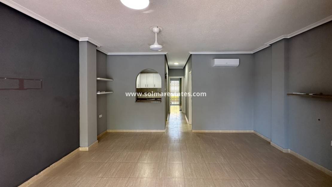 2 sypialnia Apartament na sprzedaż w Daya Nueva z basenem - 119 000 € (Ref: 10023115)