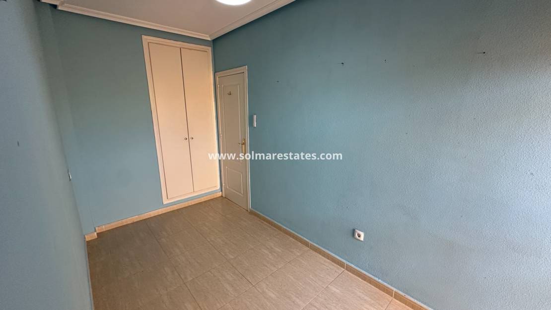 2 sypialnia Apartament na sprzedaż w Daya Nueva z basenem - 119 000 € (Ref: 10023115)