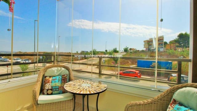 2 Zimmer Apartment zu verkaufen in San Miguel de Salinas mit Pool - 154.950 € (Ref: 10023116)