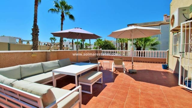 2 soveværelse Lejlighed til salg i Villamartin, Orihuela med swimmingpool - € 189.900 (Ref: 10023117)