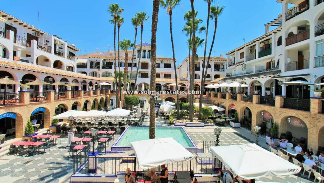 2 soveværelse Lejlighed til salg i Villamartin med swimmingpool - € 189.900 (Ref: 10023117)