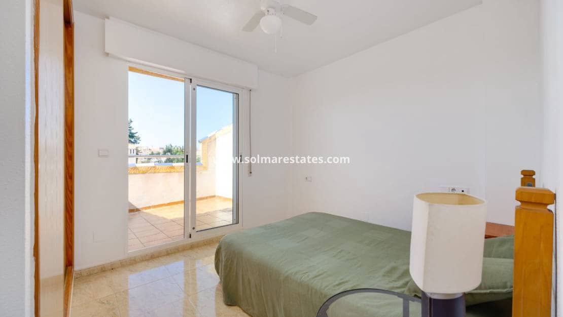 3 camera da letto Casa in vendita in Playa Flamenca con piscina - 184.000 € (Rif: 10023118)