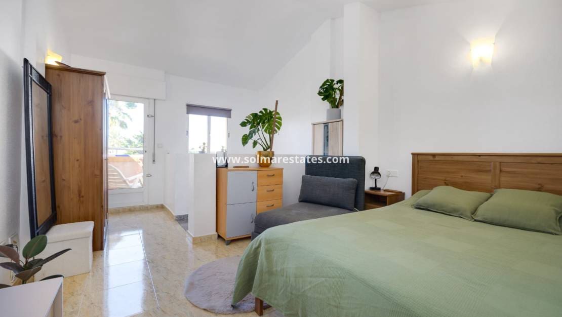 3 camera da letto Casa in vendita in Playa Flamenca con piscina - 184.000 € (Rif: 10023118)