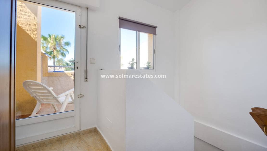 3 camera da letto Casa in vendita in Playa Flamenca con piscina - 184.000 € (Rif: 10023118)