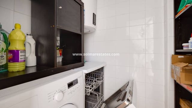 3 camera da letto Casa in vendita in Playa Flamenca, Orihuela con piscina - 184.000 € (Rif: 10023118)