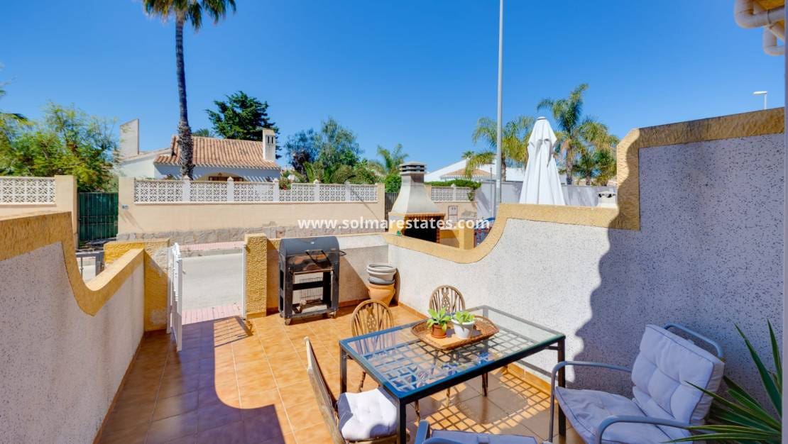 3 camera da letto Casa in vendita in Playa Flamenca con piscina - 184.000 € (Rif: 10023118)