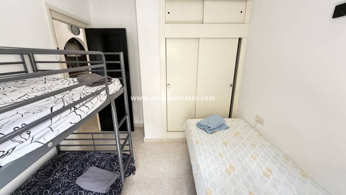 2 bedroom Apartment for sale in Villamartin with pool - € 159,995 (Ref: 10023213)
