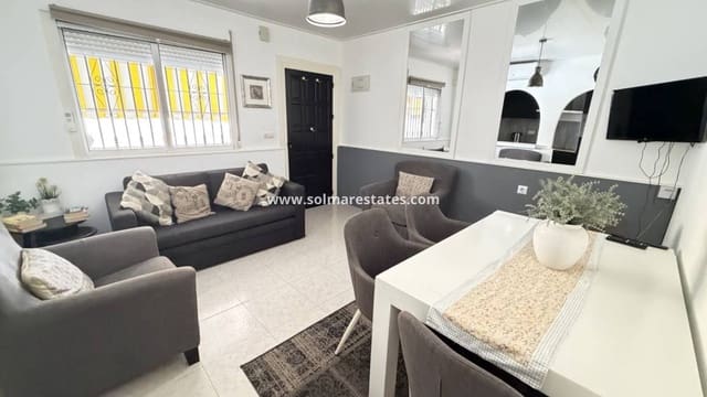 2 bedroom Apartment for sale in Villamartin, Orihuela with pool - € 159,995 (Ref: 10023213)