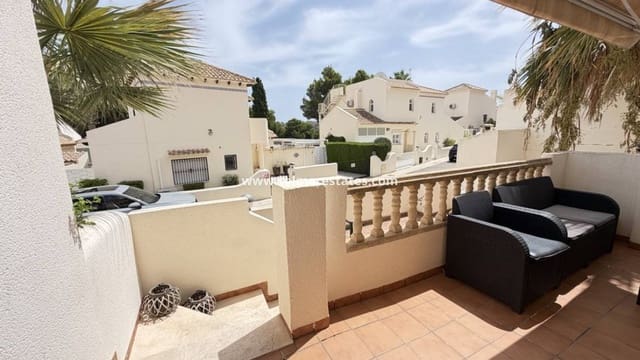 2 soveværelse Lejlighed til salg i Villamartin, Orihuela med swimmingpool - € 189.995 (Ref: 10024693)