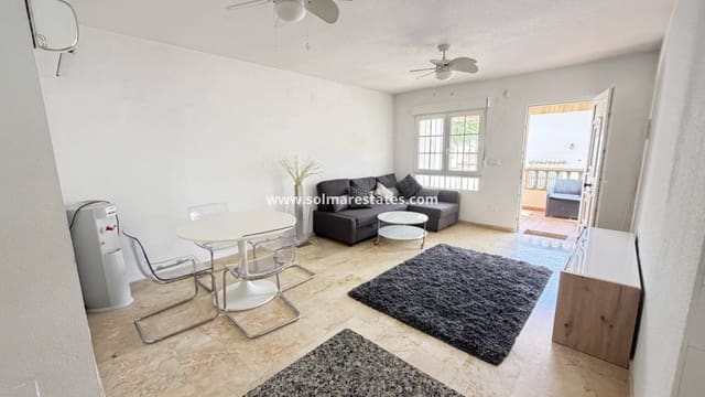 2 soveværelse Lejlighed til salg i Villamartin, Orihuela med swimmingpool - € 189.995 (Ref: 10024693)