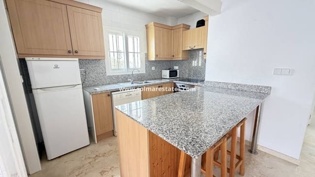 2 soveværelse Lejlighed til salg i Villamartin, Orihuela med swimmingpool - € 189.995 (Ref: 10024693)