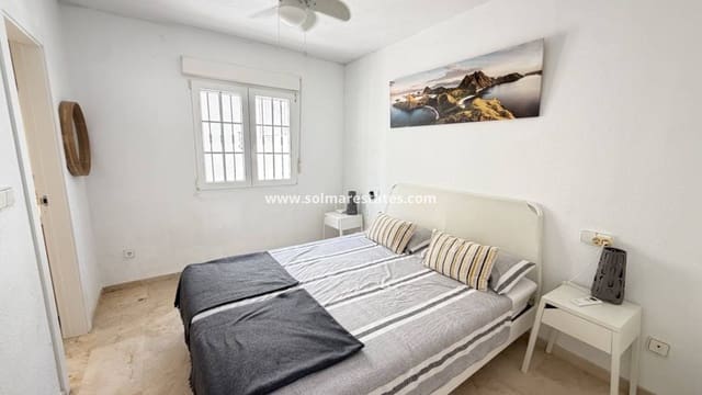 2 soveværelse Lejlighed til salg i Villamartin, Orihuela med swimmingpool - € 189.995 (Ref: 10024693)