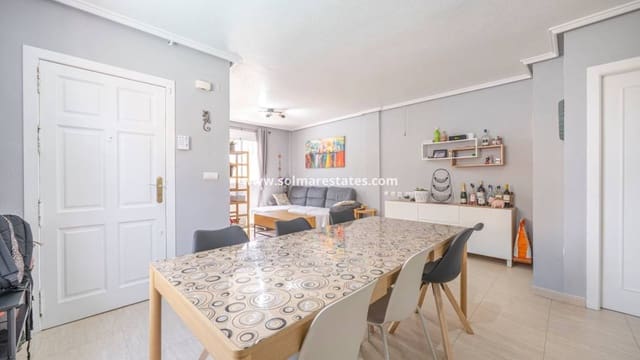 3 chambre Villa/Maison Semi-Mitoyenne à vendre à Doña Pepa, Rojales avec piscine - 279 000 € (Ref: 10025996)