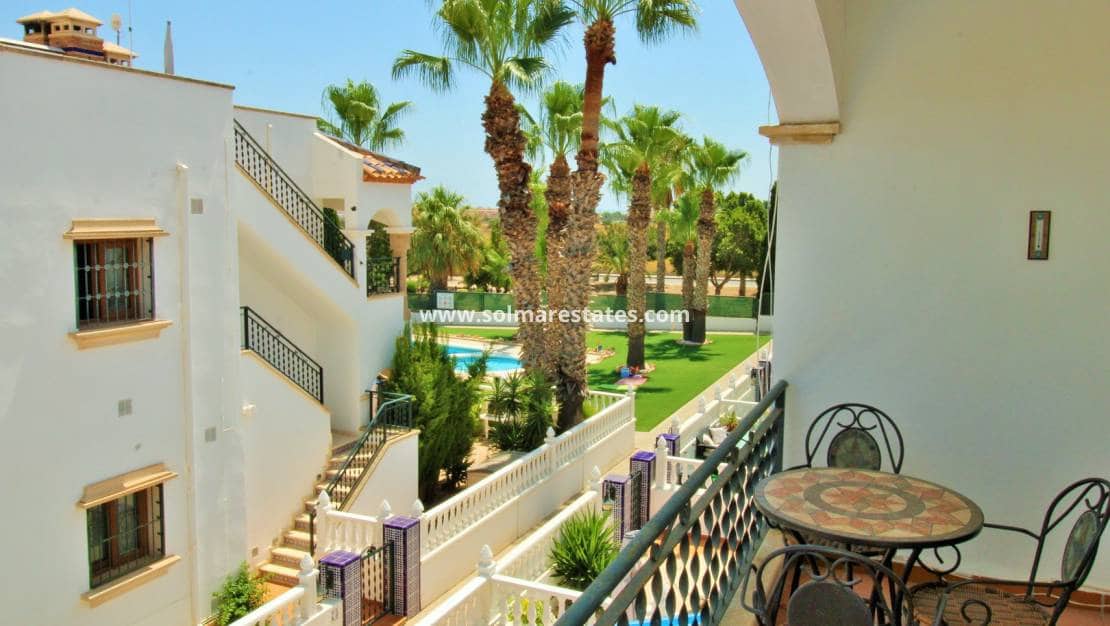 2 soveværelse Lejlighed til salg i Villamartin med swimmingpool - € 184.950 (Ref: 10026487)