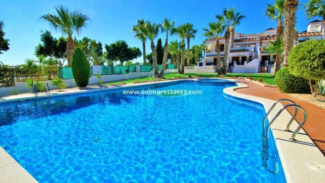 2 soveværelse Lejlighed til salg i Villamartin, Orihuela med swimmingpool - € 184.950 (Ref: 10026487)