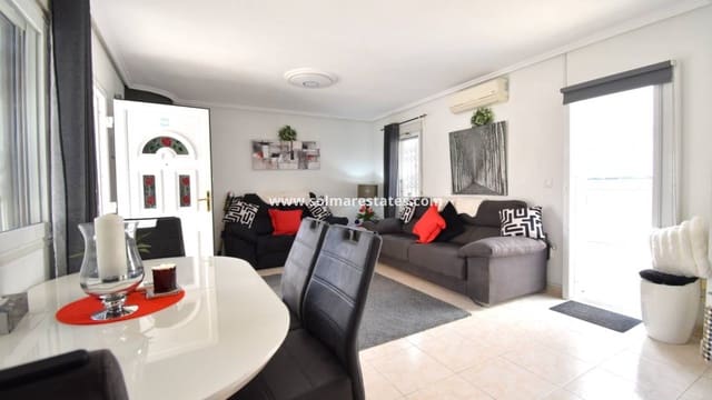 2 chambre Villa/Maison Semi-Mitoyenne à vendre à Playa Flamenca, Orihuela avec piscine - 275 000 € (Ref: 10026488)