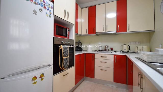 2 chambre Villa/Maison Semi-Mitoyenne à vendre à Playa Flamenca, Orihuela avec piscine - 275 000 € (Ref: 10026488)
