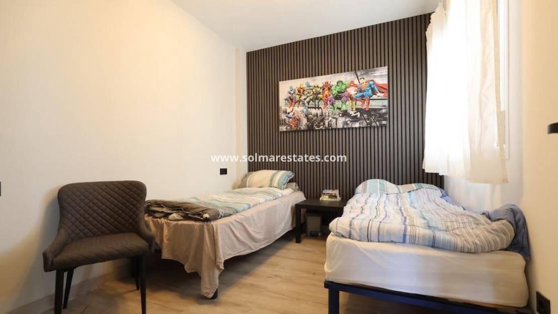 2 bedroom Apartment for sale in Cabo Roig with pool - € 249,900 (Ref: 10030881)