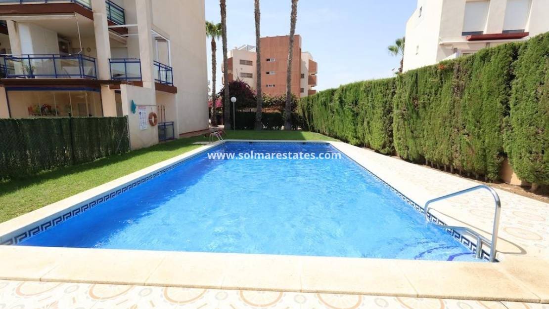 2 bedroom Apartment for sale in Cabo Roig with pool - € 249,900 (Ref: 10030881)