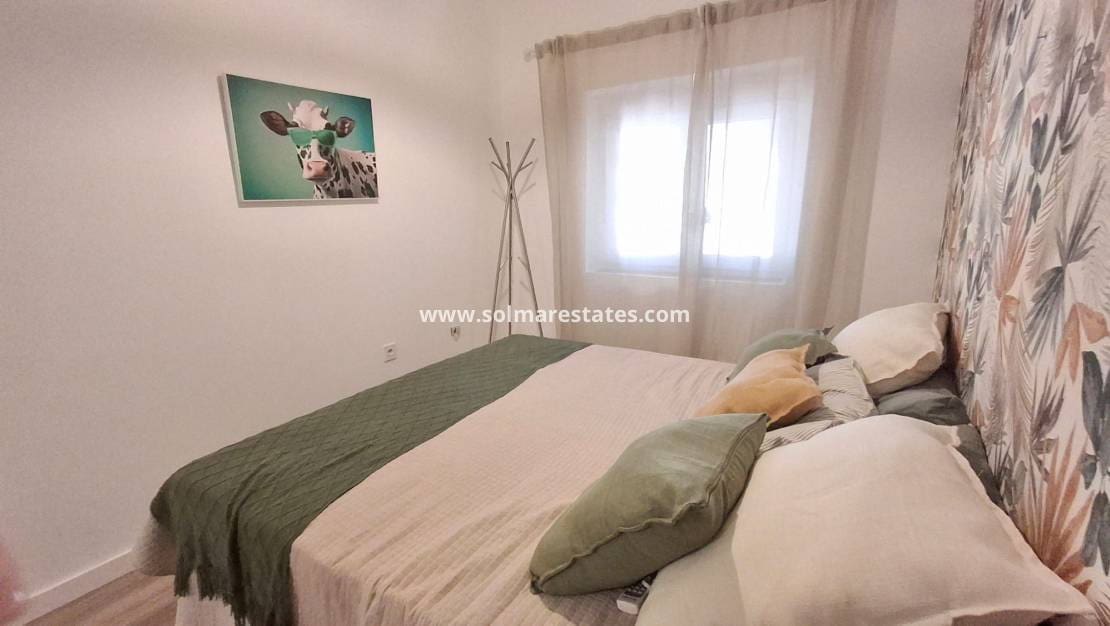 2 slaapkamer Bungalow te koop in Playa Flamenca - € 204.000 (Ref: 10030996)