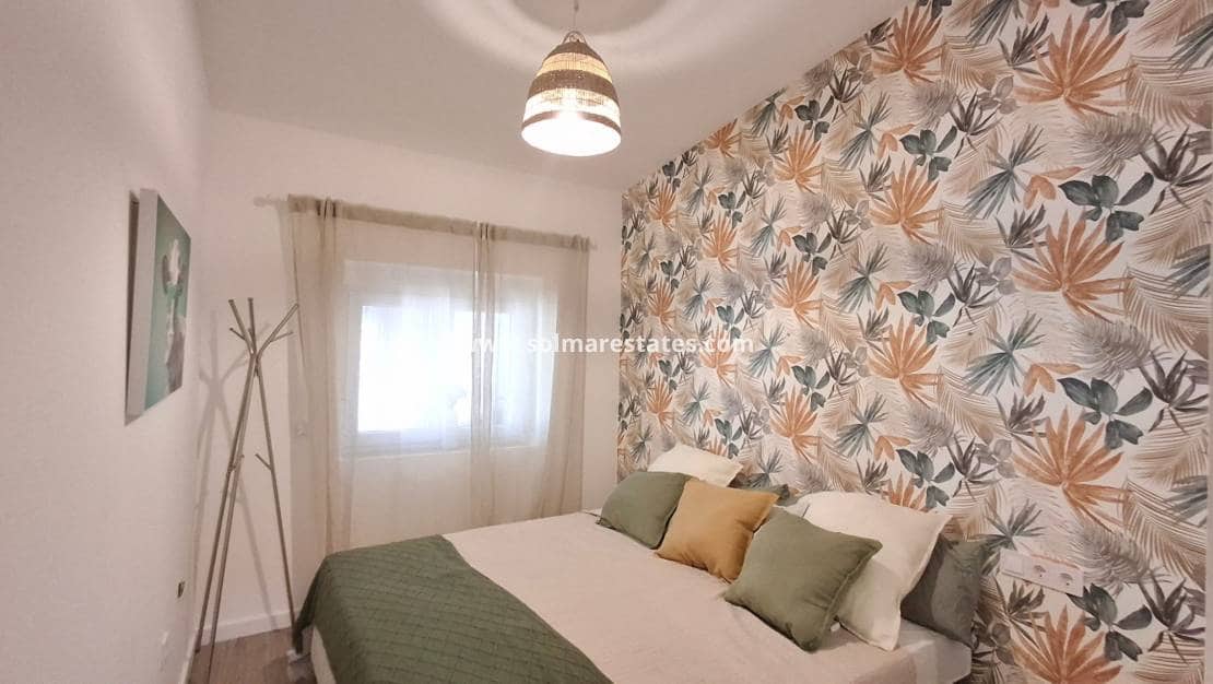 2 slaapkamer Bungalow te koop in Playa Flamenca - € 204.000 (Ref: 10030996)