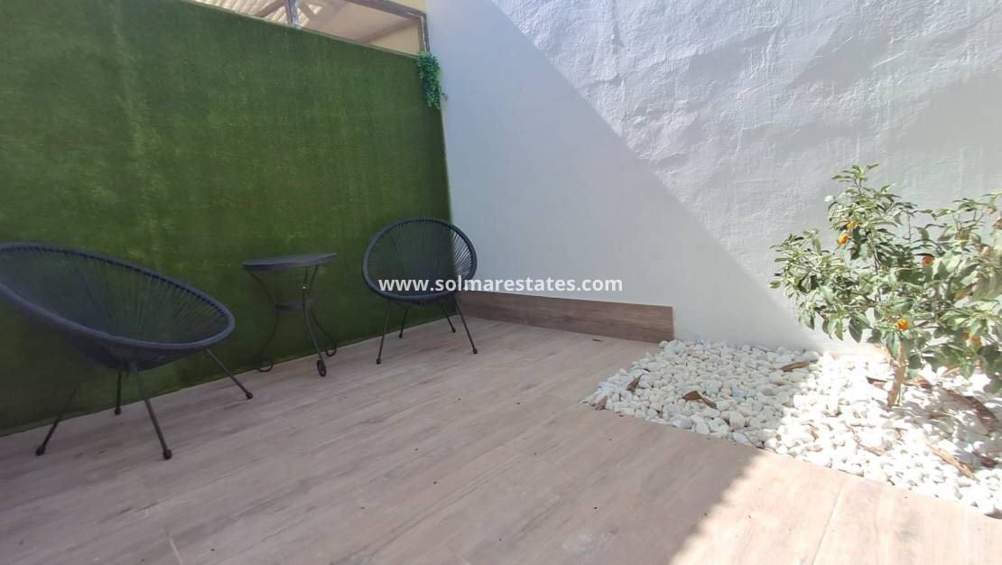 2 slaapkamer Bungalow te koop in Playa Flamenca - € 204.000 (Ref: 10030996)