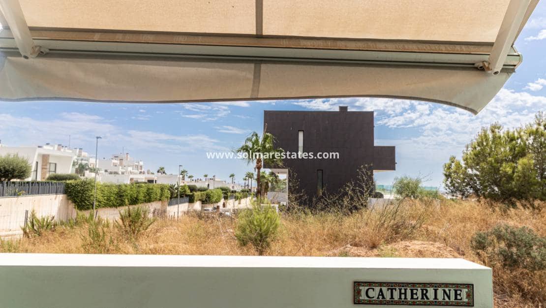 2 soveværelse Lejlighed til salg i Villamartin med swimmingpool - € 269.000 (Ref: 10031256)