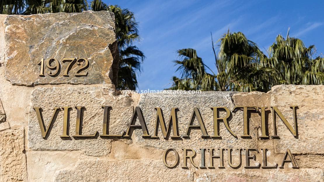 2 soveværelse Lejlighed til salg i Villamartin med swimmingpool - € 269.000 (Ref: 10031256)