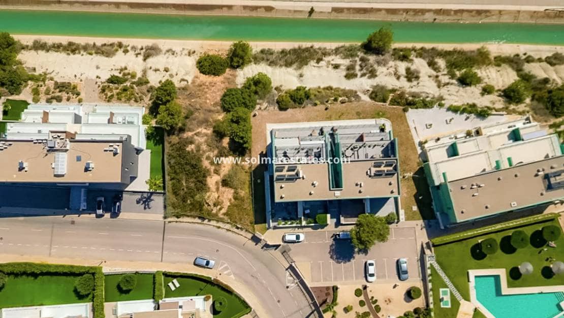 2 soveværelse Lejlighed til salg i Villamartin med swimmingpool - € 269.000 (Ref: 10031256)
