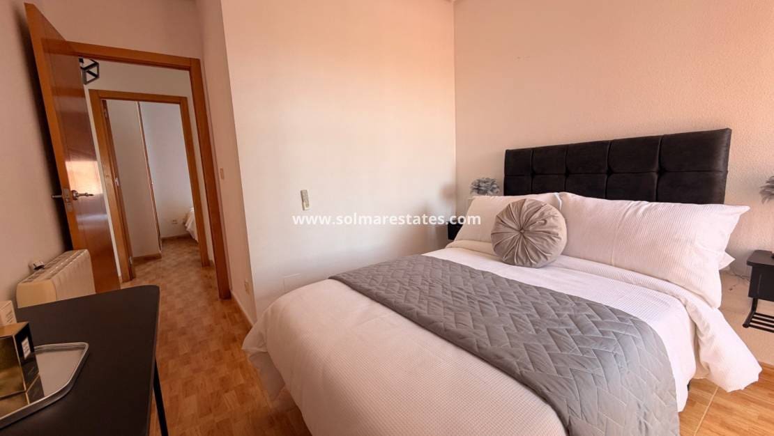 3 makuuhuone Omakotitalo myytävänä paikassa Dona Pepa mukana uima-altaan - 239 995 € (Ref: 10031257)