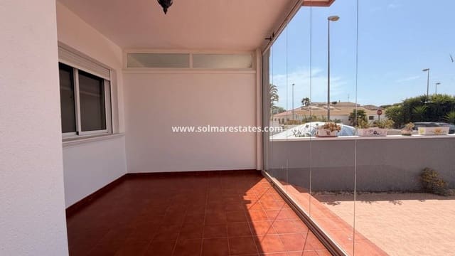3 makuuhuone Omakotitalo myytävänä paikassa Doña Pepa, Rojales mukana uima-altaan - 239 995 € (Ref: 10031257)