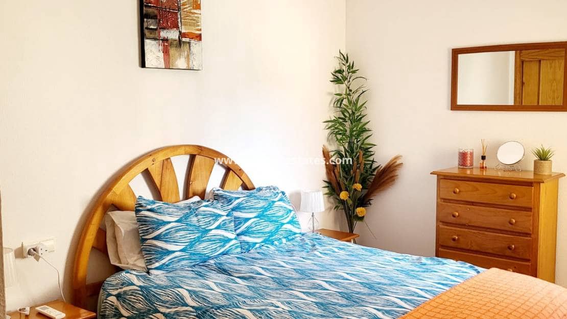 2 quarto Apartamento para venda em Playa Flamenca com piscina - 169 950 € (Ref: 10031258)