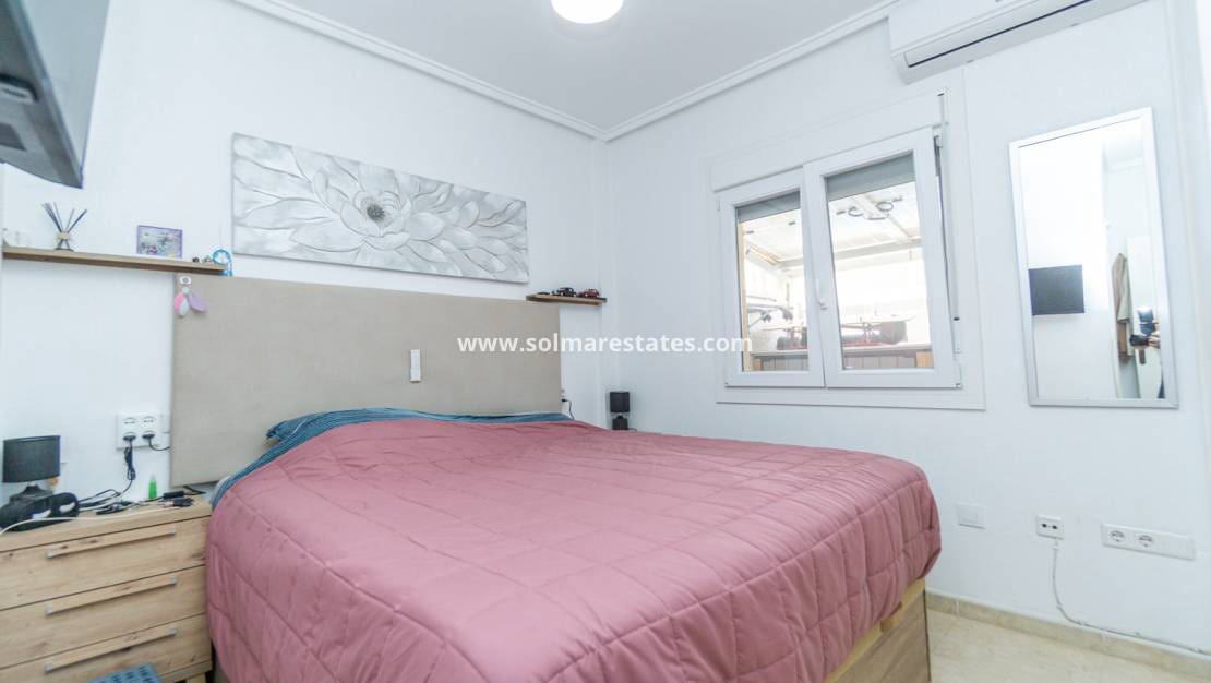 3 bedroom Bungalow for sale in Benimar with pool - € 249,000 (Ref: 10032394)