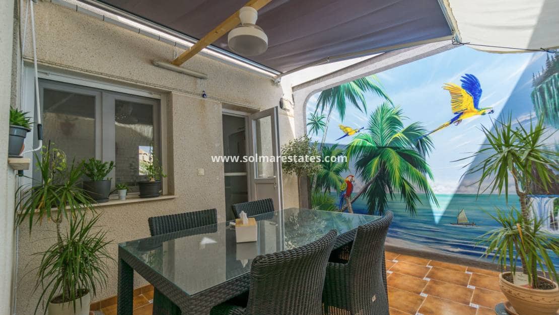3 bedroom Bungalow for sale in Benimar with pool - € 249,000 (Ref: 10032394)