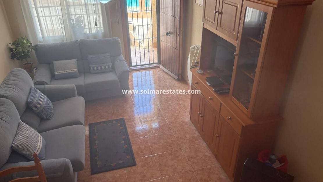 Casa de 2 habitaciones en Algorfa en venta con piscina - 139.950 € (Ref: 10034626)