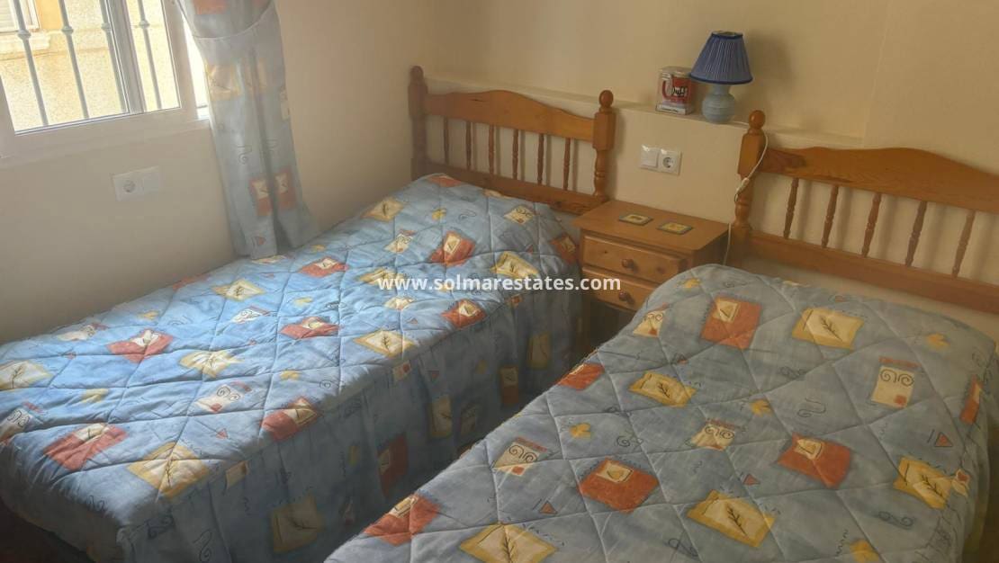 Casa de 2 habitaciones en Algorfa en venta con piscina - 139.950 € (Ref: 10034626)