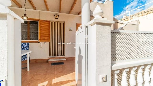 5 bedroom Townhouse for sale in Playa Flamenca, Orihuela with pool - € 240,000 (Ref: 10036253)