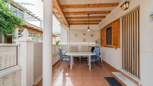 5 bedroom Townhouse for sale in Playa Flamenca, Orihuela with pool - € 240,000 (Ref: 10036253)